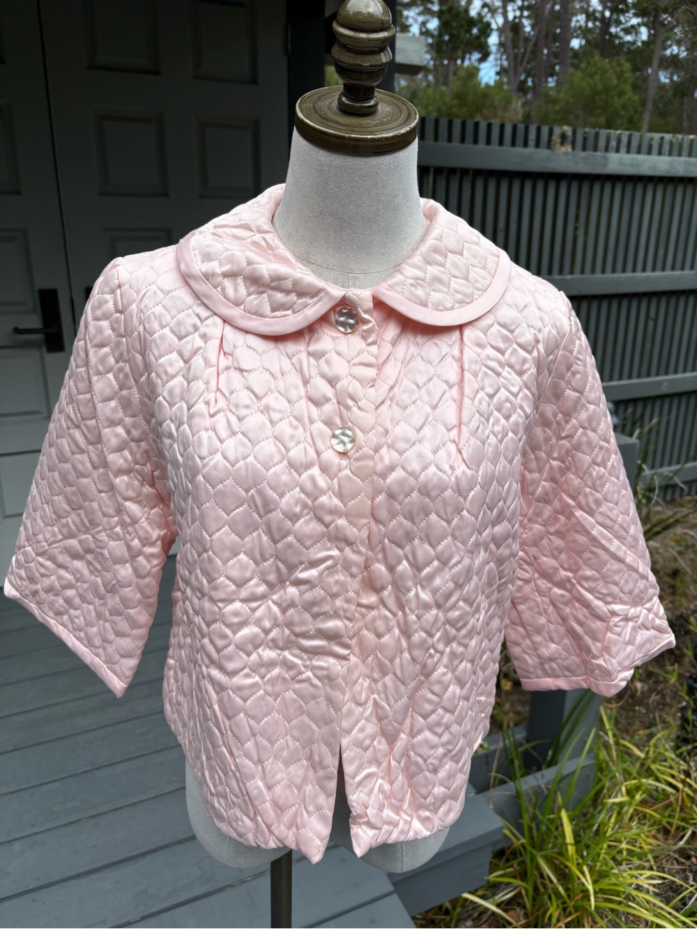 Barbizon Vintage Quilted Pink Satin Short Bed Jacket with Peter Pan Collar